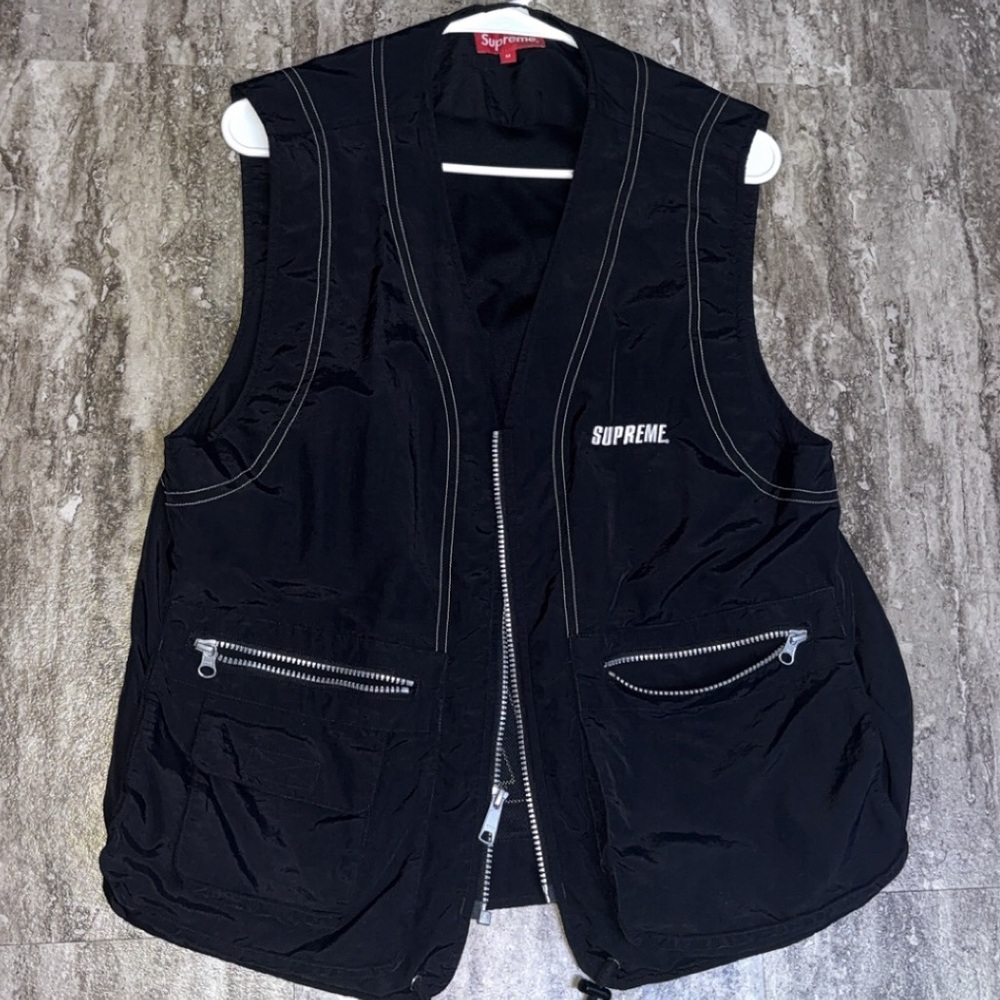 Supreme vest